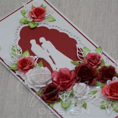 punaste roosidega pulmakaart