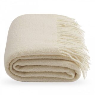 valge boucle pleed