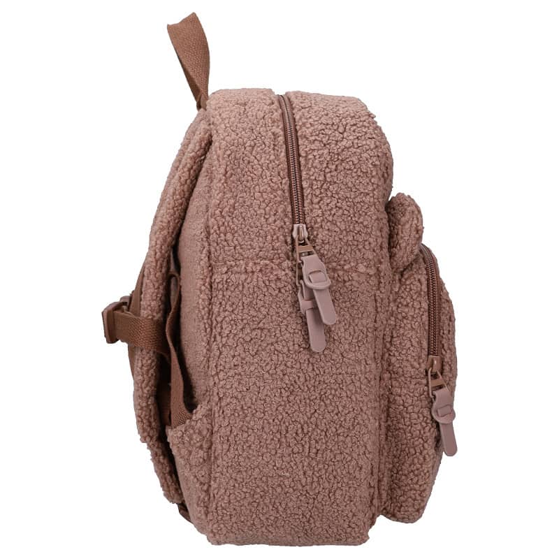 Pruun teddy-kangast kõrvadega laste seljakott 8.5 L 3 pruun laste seljakott külgvaade